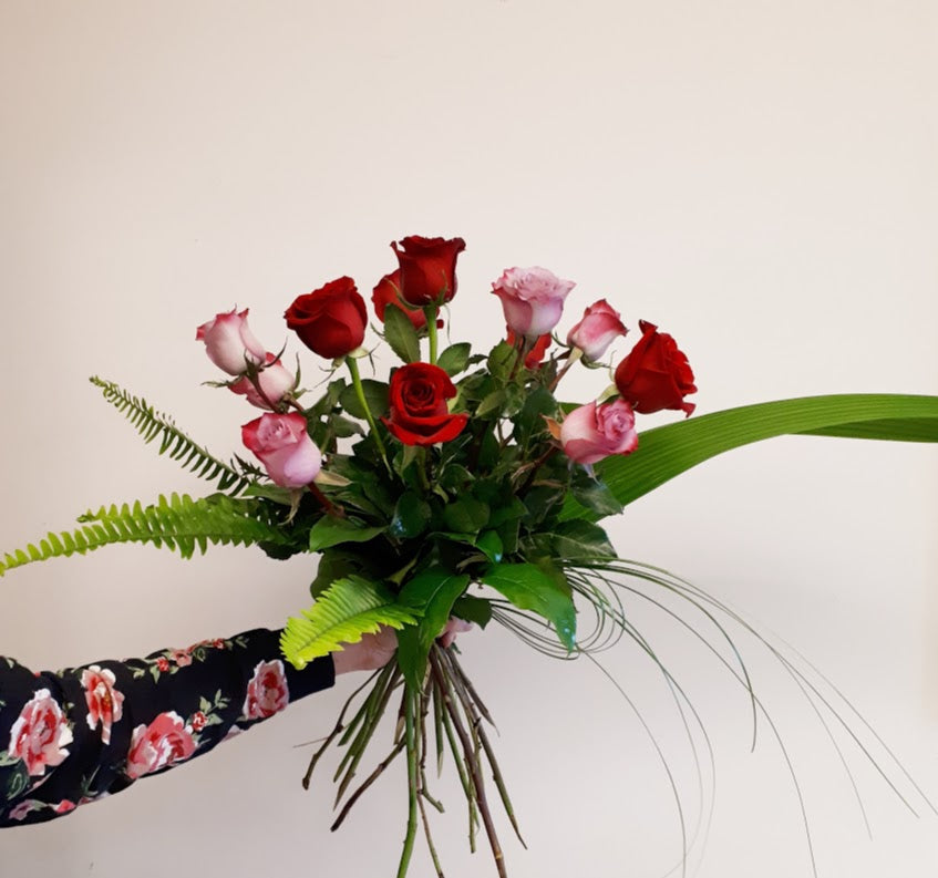 BF026- Bouquet de fleurs "Tu es la femme parfaite pour moi"